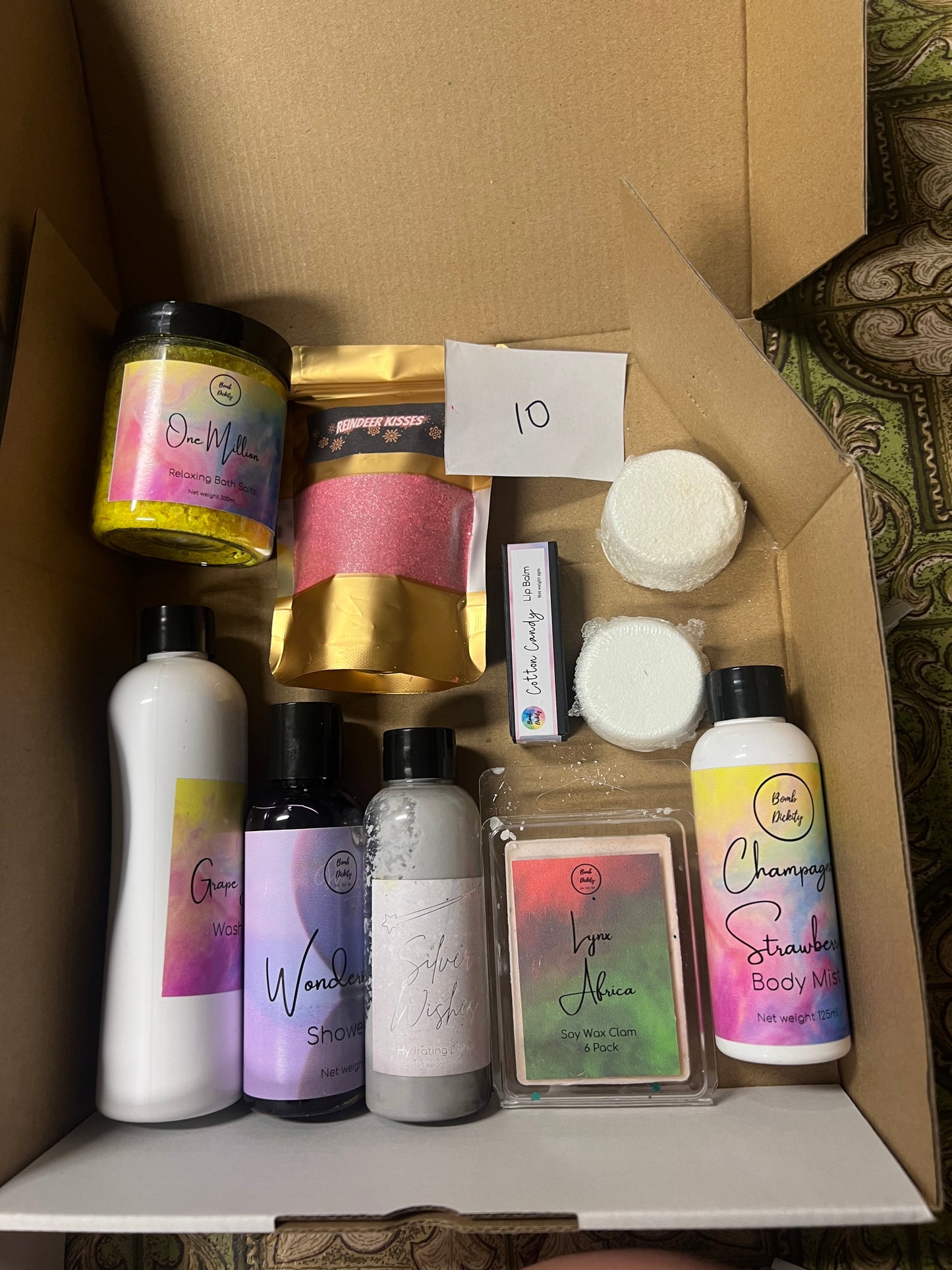 $60 mixed box reduced to $30 at checkout