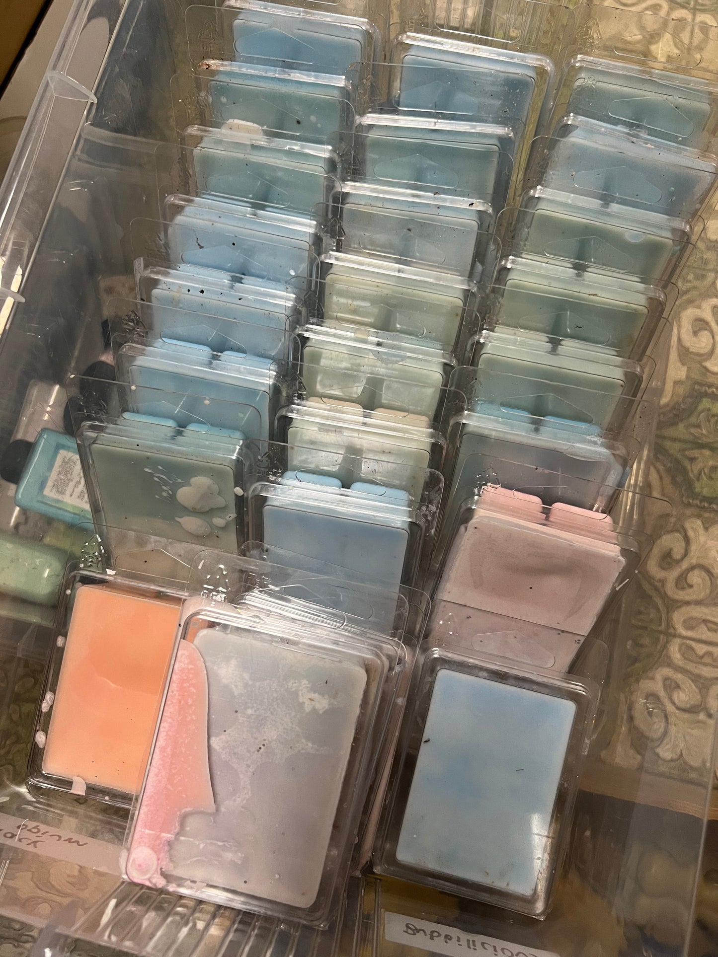 Unlabelled clam melts will discount to $2 at checkout