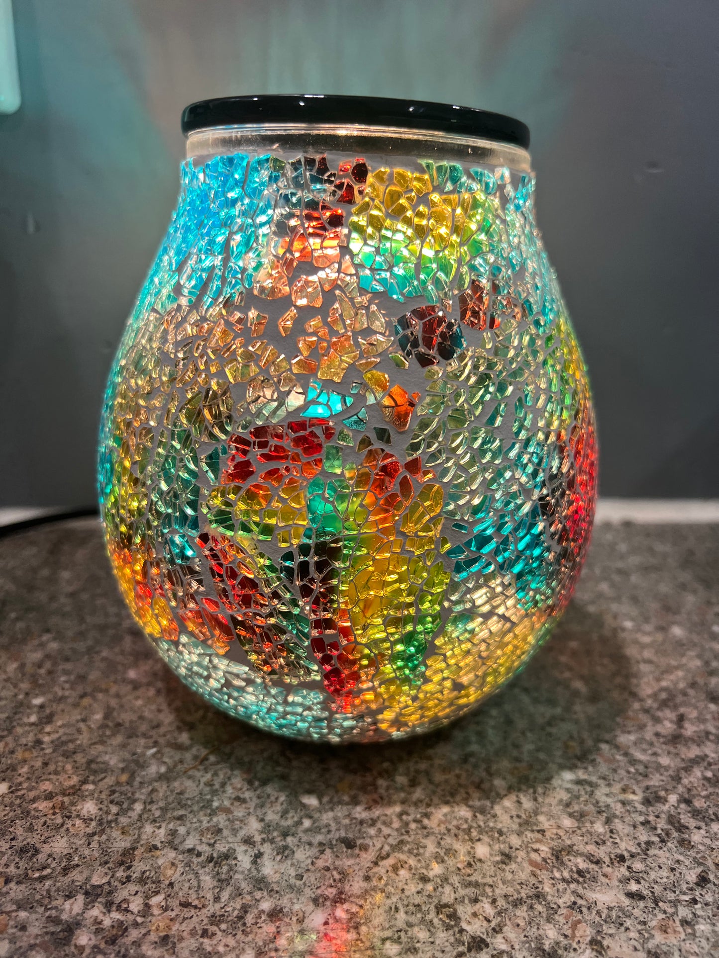 Rainbow mosaic melt warmer