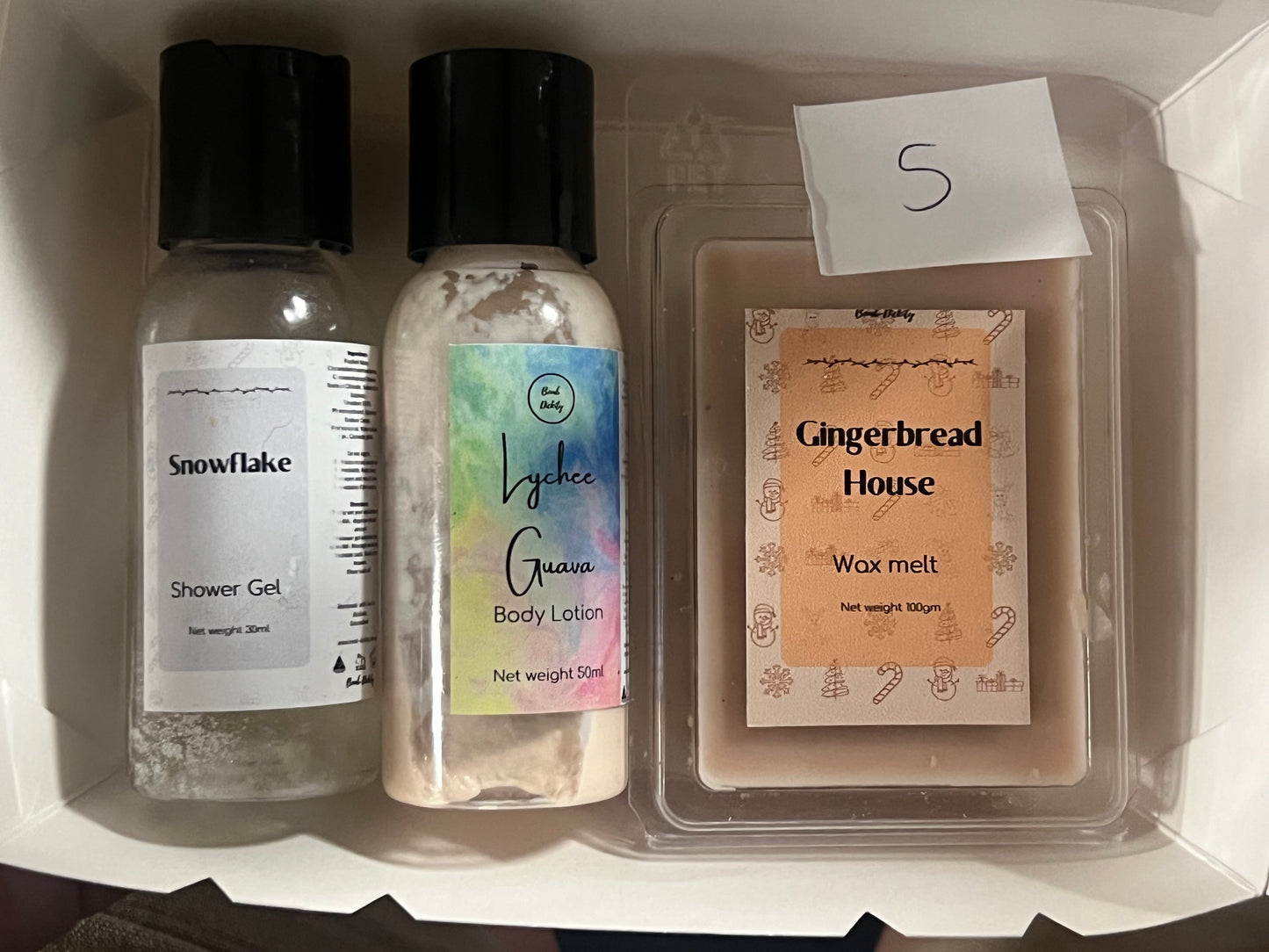 $10 gift packs