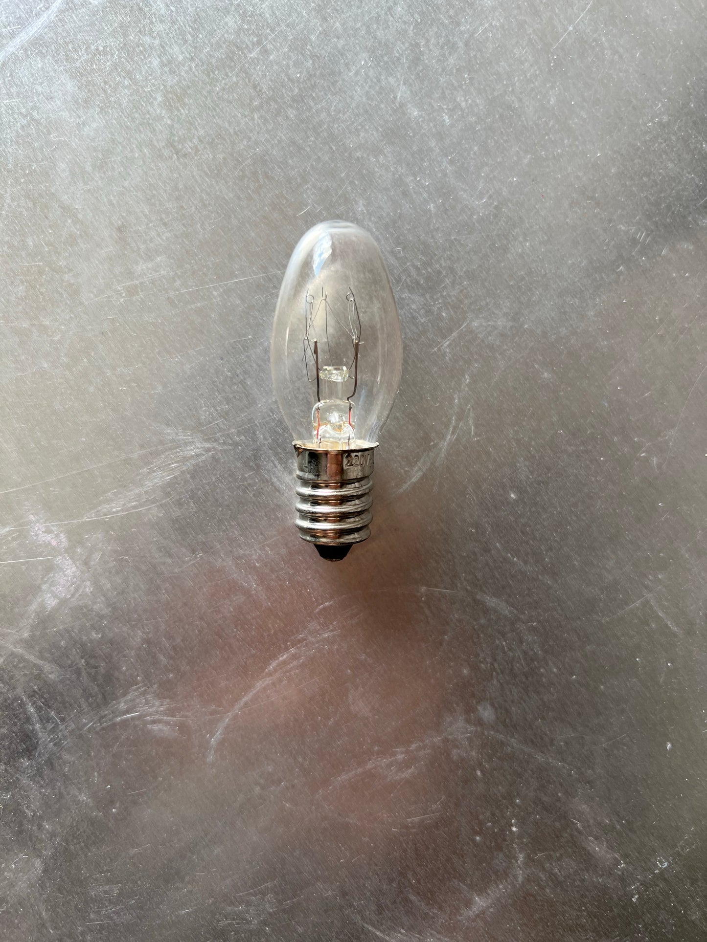 Replacement bulbs - pluggable